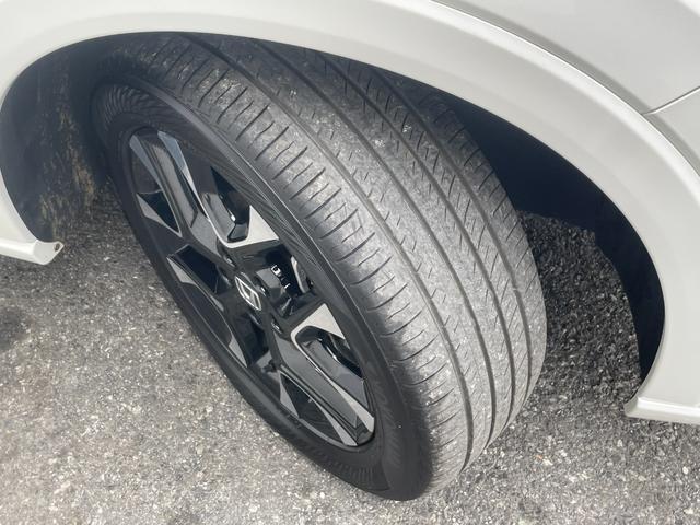 ZR-V e:HEVZ 軽雹害 ホンダセンシング ホンダコネクト マルチビューカメラ ステアリングヒーター 前席シートヒーター ブラインドスポットインフォメーション BOSEプレミアムサウンドシステム ETC 純正ナビ(40枚目)