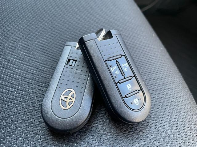 タンク カスタムG ドラレコ ETC パーキングセンサー 社外ナビ Bカメ スマートキー ドアバイザー(25枚目)