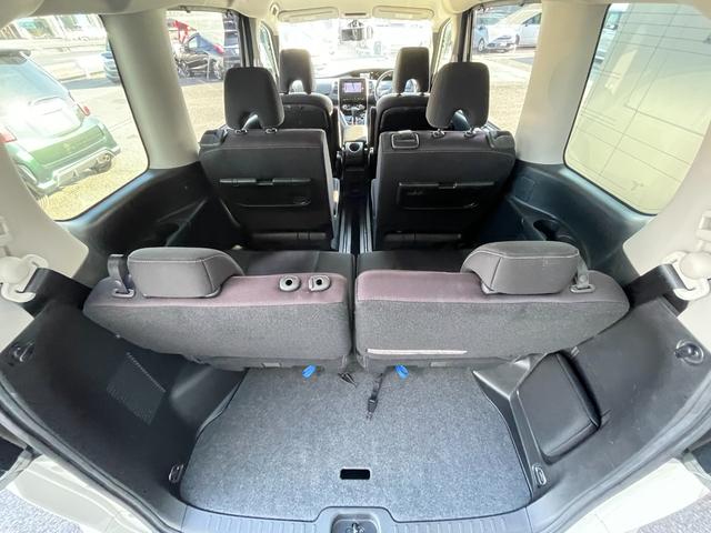 セレナ ハイウェイスターVセレクション 全方位カメラ ドラレコ ETC 前席シートヒーター トリプルゾーンコントロールエアコン ブレーキホールド スマートキー テールゲートストラップ 両側PSD(17枚目)