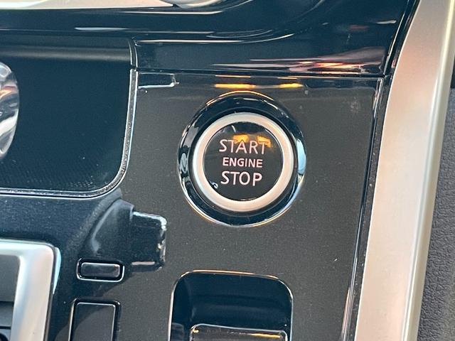 セレナ ハイウェイスターVセレクション 全方位カメラ ドラレコ ETC 前席シートヒーター トリプルゾーンコントロールエアコン ブレーキホールド スマートキー テールゲートストラップ 両側PSD(20枚目)