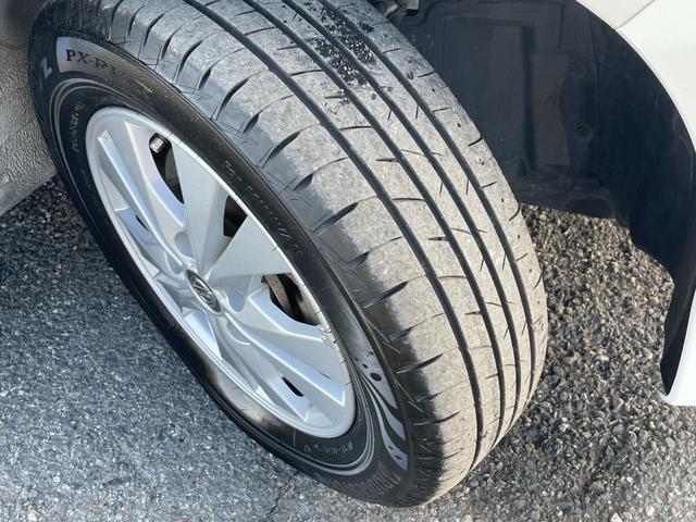 セレナ ハイウェイスターVセレクション 全方位カメラ ドラレコ ETC 前席シートヒーター トリプルゾーンコントロールエアコン ブレーキホールド スマートキー テールゲートストラップ 両側PSD(42枚目)