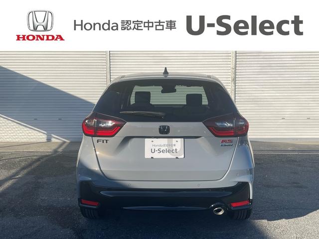 フィット e:HEVRS ETC ワイヤレス充電器 ホンダセンシング ホンダコネクト クルーズコントロール LEDヘッドライト ディスプレイオーディオ Bカメ スマートキー(6枚目)