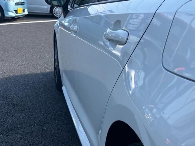 カローラツーリング ハイブリッド　ダブルバイビー　純正ディスプレイオーディオ・バックカメラ・前後ドライブレコーダー・ＢＳＭ・デジタルインナーミラー・ＥＴＣ２．０・ハーフレザーシート・ＬＥＤヘッドライト・オートライト・ＡＣ１００Ｖ・ＵＳＢ端子（19枚目）