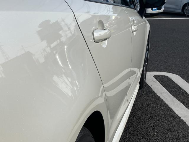 カローラツーリング ハイブリッド　ダブルバイビー　純正ディスプレイオーディオ・バックカメラ・前後ドライブレコーダー・ＢＳＭ・デジタルインナーミラー・ＥＴＣ２．０・ハーフレザーシート・ＬＥＤヘッドライト・オートライト・ＡＣ１００Ｖ・ＵＳＢ端子（20枚目）