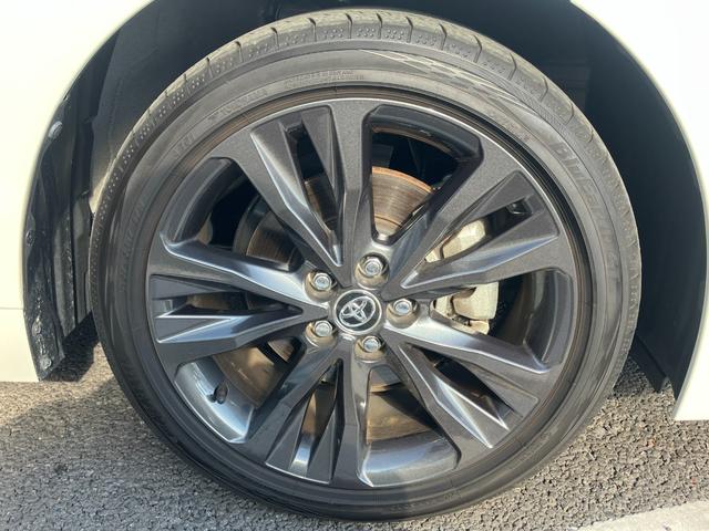 カローラツーリング ハイブリッド　ダブルバイビー　純正ディスプレイオーディオ・バックカメラ・前後ドライブレコーダー・ＢＳＭ・デジタルインナーミラー・ＥＴＣ２．０・ハーフレザーシート・ＬＥＤヘッドライト・オートライト・ＡＣ１００Ｖ・ＵＳＢ端子（32枚目）