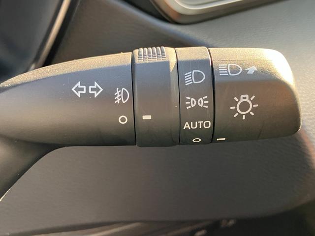 カローラツーリング ハイブリッド　ダブルバイビー　純正ディスプレイオーディオ・バックカメラ・前後ドライブレコーダー・ＢＳＭ・デジタルインナーミラー・ＥＴＣ２．０・ハーフレザーシート・ＬＥＤヘッドライト・オートライト・ＡＣ１００Ｖ・ＵＳＢ端子（45枚目）