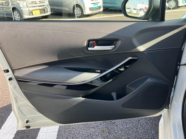 カローラツーリング ハイブリッド　ダブルバイビー　純正ディスプレイオーディオ・バックカメラ・前後ドライブレコーダー・ＢＳＭ・デジタルインナーミラー・ＥＴＣ２．０・ハーフレザーシート・ＬＥＤヘッドライト・オートライト・ＡＣ１００Ｖ・ＵＳＢ端子（56枚目）