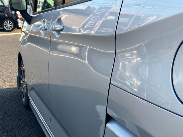 ルーミー Ｇ－Ｔ　モデリスタ（フルエアロ）・純正ナビ・アラウンドビューモニター・シートヒーター・クルーズコントロール・両側パワースライドドア・コーナーセンサー・衝突軽減システム・ＬＥＤヘッドライト・ＥＴＣ・ＵＳＢ端子（19枚目）