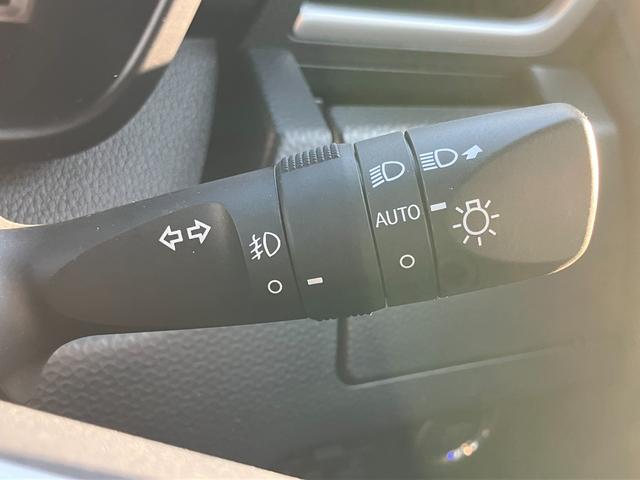 ルーミー Ｇ－Ｔ　モデリスタ（フルエアロ）・純正ナビ・アラウンドビューモニター・シートヒーター・クルーズコントロール・両側パワースライドドア・コーナーセンサー・衝突軽減システム・ＬＥＤヘッドライト・ＥＴＣ・ＵＳＢ端子（40枚目）