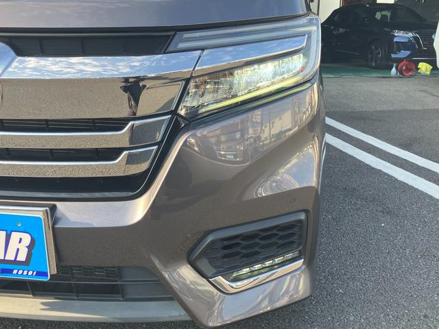 ステップワゴンスパーダ スパーダハイブリッド　Ｇ・ＥＸ　ホンダセンシング　純正ナビ・バックカメラ・シートヒーター・前後ドライブレコーダー・クルーズコントロール・両側パワースライドドア・ＥＴＣ・オートライト・Ｐセンサー・衝突軽減システム・脱線防止機能・純正フリップダウン（23枚目）