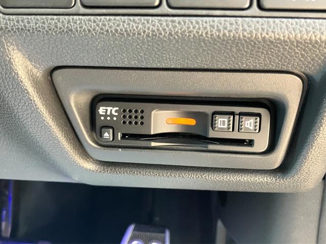 ステップワゴンスパーダ スパーダハイブリッド　Ｇ・ＥＸ　ホンダセンシング　純正ナビ・バックカメラ・シートヒーター・前後ドライブレコーダー・クルーズコントロール・両側パワースライドドア・ＥＴＣ・オートライト・Ｐセンサー・衝突軽減システム・脱線防止機能・純正フリップダウン（42枚目）