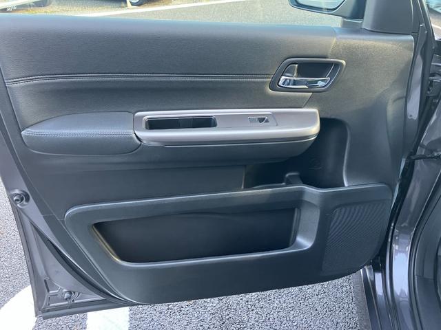 ステップワゴンスパーダ スパーダハイブリッド　Ｇ・ＥＸ　ホンダセンシング　純正ナビ・バックカメラ・シートヒーター・前後ドライブレコーダー・クルーズコントロール・両側パワースライドドア・ＥＴＣ・オートライト・Ｐセンサー・衝突軽減システム・脱線防止機能・純正フリップダウン（55枚目）