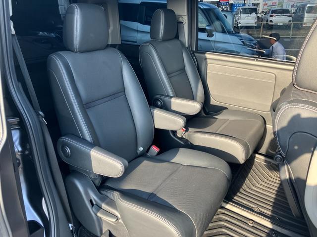 ステップワゴンスパーダ スパーダハイブリッド　Ｇ・ＥＸ　ホンダセンシング　純正ナビ・バックカメラ・シートヒーター・前後ドライブレコーダー・クルーズコントロール・両側パワースライドドア・ＥＴＣ・オートライト・Ｐセンサー・衝突軽減システム・脱線防止機能・純正フリップダウン（59枚目）