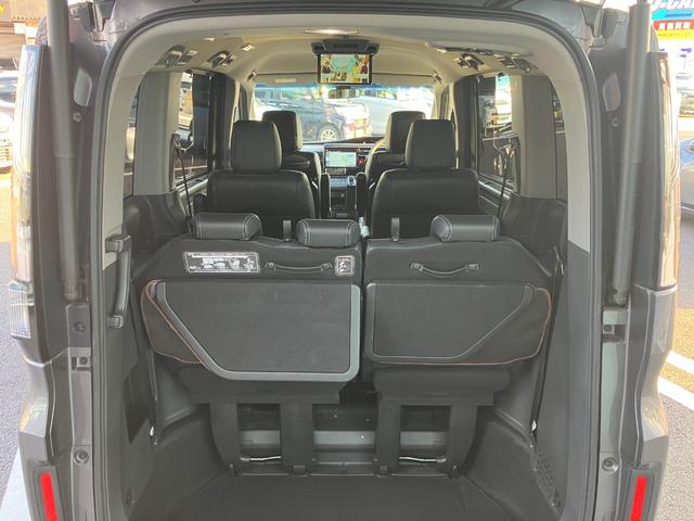 ステップワゴンスパーダ スパーダハイブリッド　Ｇ・ＥＸ　ホンダセンシング　純正ナビ・バックカメラ・シートヒーター・前後ドライブレコーダー・クルーズコントロール・両側パワースライドドア・ＥＴＣ・オートライト・Ｐセンサー・衝突軽減システム・脱線防止機能・純正フリップダウン（63枚目）