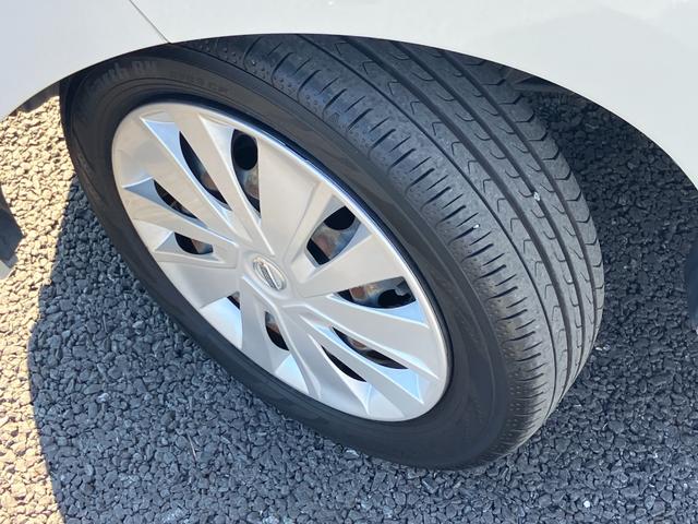 デイズ Ｘ　純正ナビ・アラウンドビューモニター・ドライブレコーダー・ＥＴＣ・横滑り防止・衝突軽減システム・Ａストップ・プッシュスタート、スマートキー（2枚目）