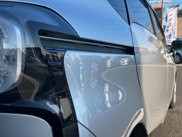 シエンタ ハイブリッドＸ　純正ナビ・バックカメラ・片側パワースライドドア・ドライブレコーダー・横滑り防止・衝突軽減システム・オートエアコン（19枚目）