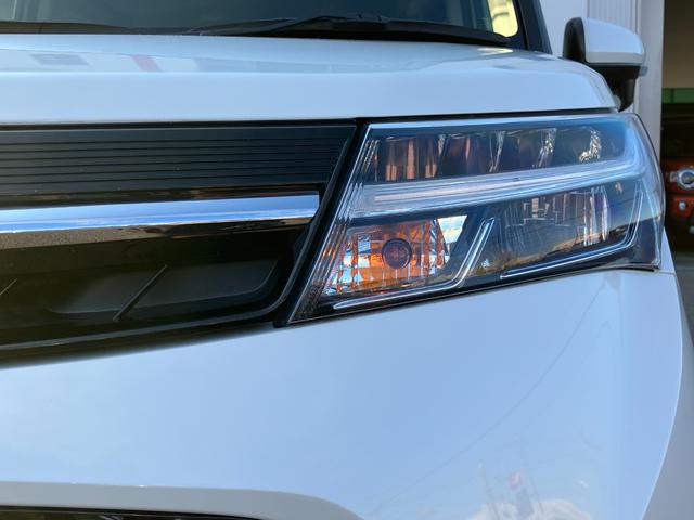 タンク カスタムＧ　社外ナビ・バックカメラ・クルーズコントロール・両側パワースライドドア・オートライト・オートハイビーム・シートヒーター・Ｐセンサー・衝突軽減システム・横滑り防止・Ａストップ・ＥＴＣ（24枚目）