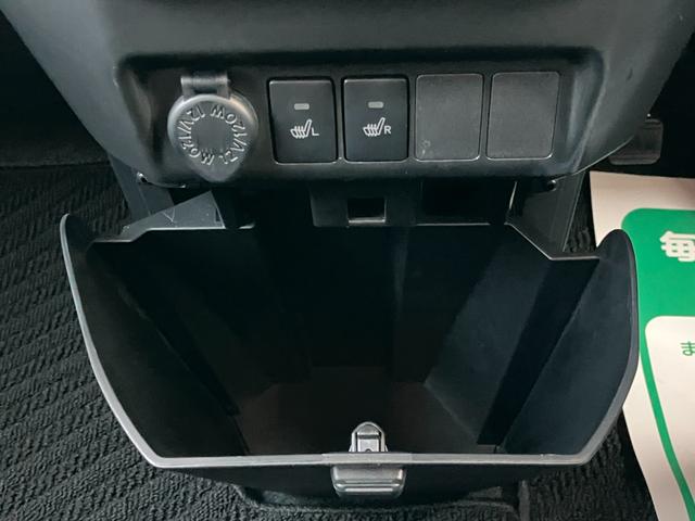 タンク カスタムＧ　社外ナビ・バックカメラ・クルーズコントロール・両側パワースライドドア・オートライト・オートハイビーム・シートヒーター・Ｐセンサー・衝突軽減システム・横滑り防止・Ａストップ・ＥＴＣ（34枚目）