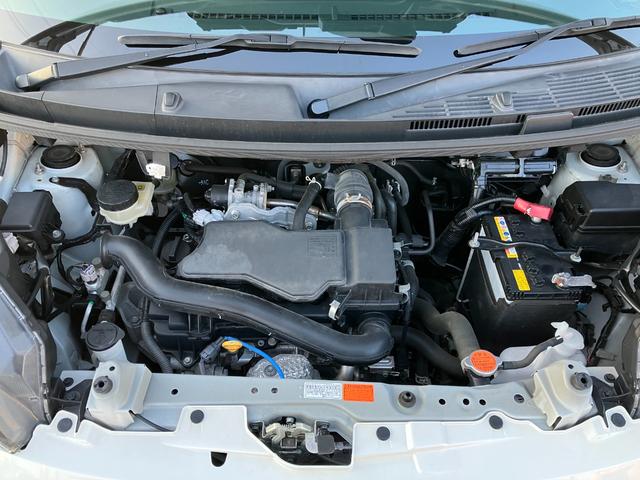 タンク カスタムＧ　社外ナビ・バックカメラ・クルーズコントロール・両側パワースライドドア・オートライト・オートハイビーム・シートヒーター・Ｐセンサー・衝突軽減システム・横滑り防止・Ａストップ・ＥＴＣ（59枚目）