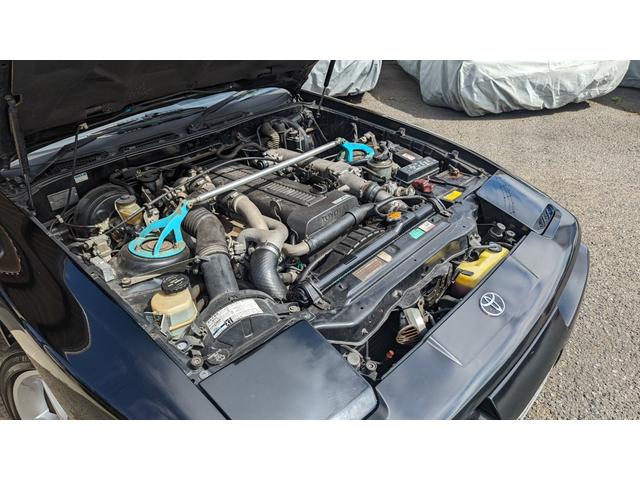 ２．５ＧＴツインターボ　１ＪＺ＆５ＭＴ　サスキット　クイックシフト　社外マフラー　他ノーマル　程度極めて良好。(10枚目)