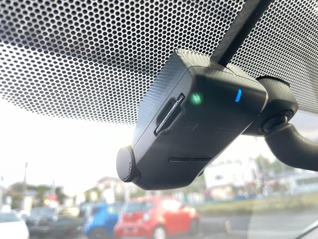 アクア Ｓ　車検２年・バックカメラ・Ｂｌｕｅｔｏｏｔｈ・禁煙・ドライブレコーダー・純正エアロ・ＥＴＣ・スマートキー・点検整備後渡し・アップグレード保証プラン有り（6枚目）
