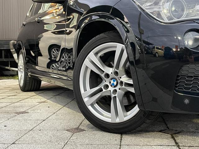 Ｘ１ ｓＤｒｉｖｅ　１８ｉ　Ｍスポーツ　パーキングサポートＰＫＧ・車検２年・禁煙・バックカメラ・純正ナビ・Ｂｌｕｅｔｏｏｔｈ・コーナーセンサー・プッシュスタート・ＨＩＤ・スマートキー・ＥＴＣ（6枚目）
