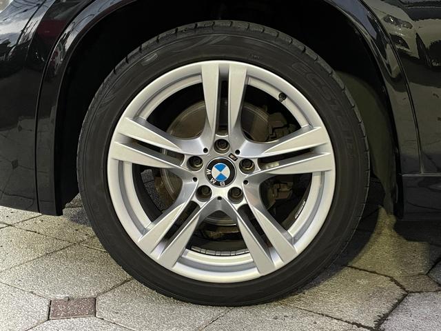 Ｘ１ ｓＤｒｉｖｅ　１８ｉ　Ｍスポーツ　パーキングサポートＰＫＧ・車検２年・禁煙・バックカメラ・純正ナビ・Ｂｌｕｅｔｏｏｔｈ・コーナーセンサー・プッシュスタート・ＨＩＤ・スマートキー・ＥＴＣ（24枚目）