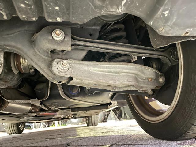 Ｘ１ ｓＤｒｉｖｅ　１８ｉ　Ｍスポーツ　パーキングサポートＰＫＧ・車検２年・禁煙・バックカメラ・純正ナビ・Ｂｌｕｅｔｏｏｔｈ・コーナーセンサー・プッシュスタート・ＨＩＤ・スマートキー・ＥＴＣ（27枚目）