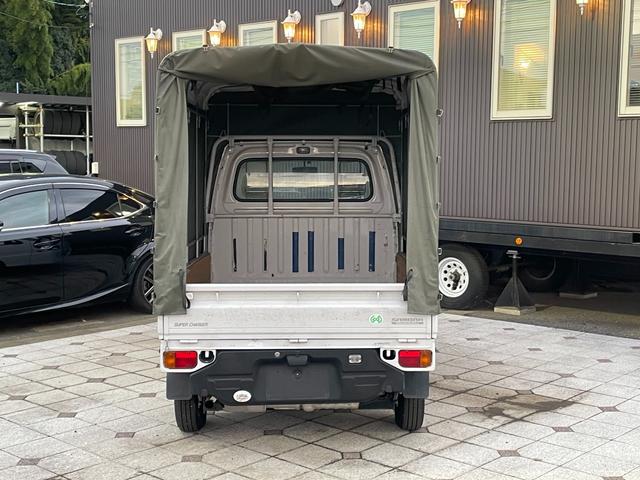 サンバートラック ＴＣ－ＳＣ　令和６年タイミングベルト交換済み　スーパーチャージャー　荷台幌付き　エアコン　パワステ　ワンオーナー　Ｂｌｕｅｔｏｏｔｈ対応ナビ　ＥＴＣ　キーレス　記録（23枚目）