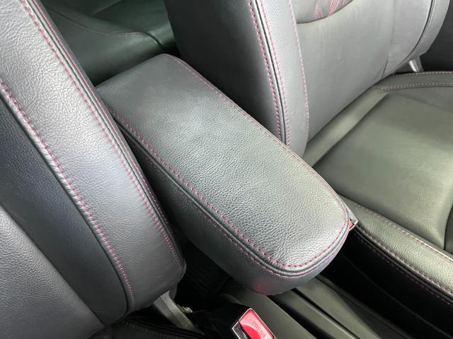 MAZDA VERISA MAGENTA SELECTION