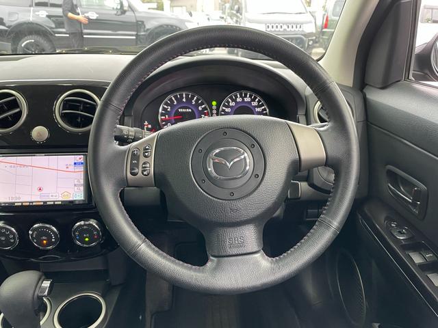 MAZDA VERISA MAGENTA SELECTION
