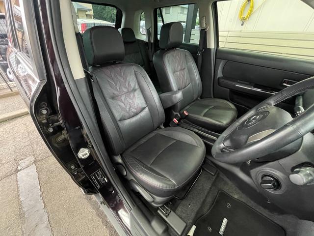 MAZDA VERISA MAGENTA SELECTION