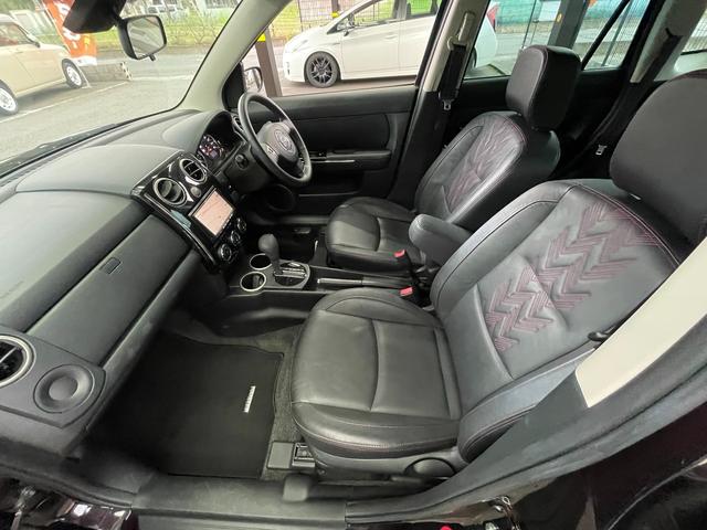 MAZDA VERISA MAGENTA SELECTION