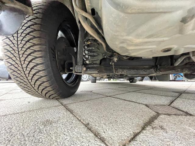 MAZDA VERISA MAGENTA SELECTION