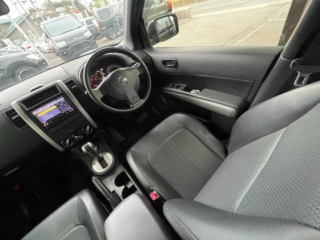 エクストレイル 20S 新品タイヤアルミホイール・Bluetooth・バックカメラ・禁煙・スマートキー・ETC・記録簿(28枚目)