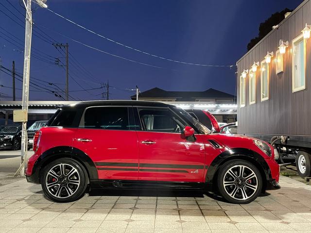MINI ジョンクーパーワークス クロスオーバー 黒本革・バックカメラ・Bluetooth・シートヒーター・禁煙・ETC・記録簿・クルーズコントロール・SPORTモード・パドルシフト(21枚目)