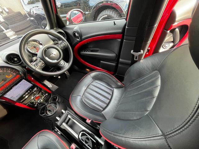 MINI ジョンクーパーワークス クロスオーバー 黒本革・バックカメラ・Bluetooth・シートヒーター・禁煙・ETC・記録簿・クルーズコントロール・SPORTモード・パドルシフト(22枚目)