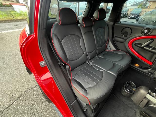 MINI ジョンクーパーワークス クロスオーバー 黒本革・バックカメラ・Bluetooth・シートヒーター・禁煙・ETC・記録簿・クルーズコントロール・SPORTモード・パドルシフト(42枚目)