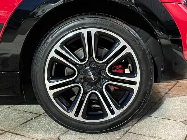 MINI ジョンクーパーワークス クロスオーバー 黒本革・バックカメラ・Bluetooth・シートヒーター・禁煙・ETC・記録簿・クルーズコントロール・SPORTモード・パドルシフト(47枚目)