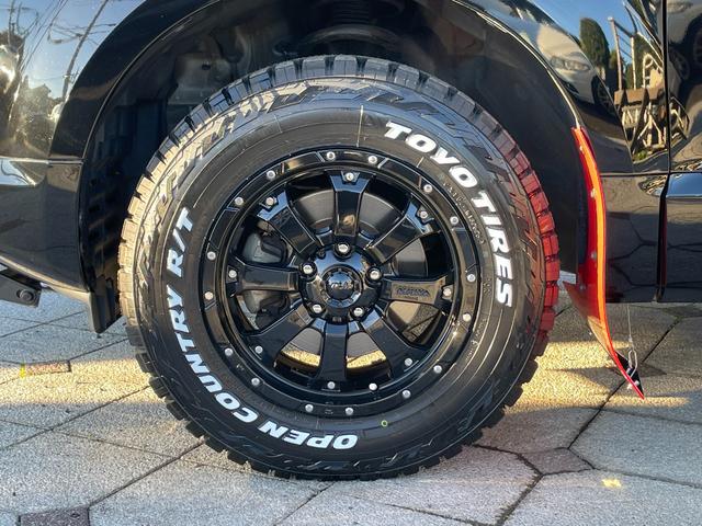 デリカD:5 シャモニー 新品タイヤアルミホイール・フリップダウンモニター・新品マッドフラップ・禁煙・両側パワースライドドア・クルーズコントロール・ETC・バックカメラ・ワンオーナー・パワーシート・記録簿(22枚目)