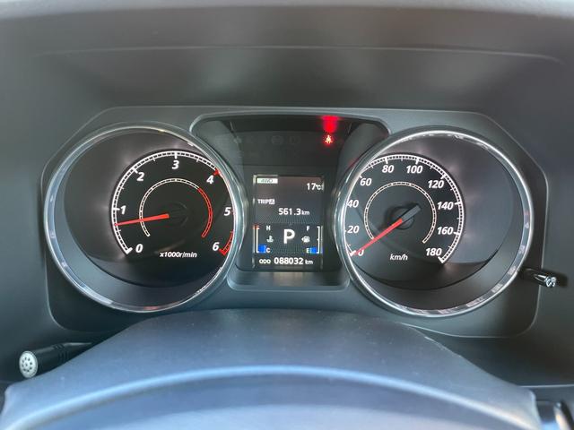 デリカD:5 シャモニー 新品タイヤアルミホイール・フリップダウンモニター・新品マッドフラップ・禁煙・両側パワースライドドア・クルーズコントロール・ETC・バックカメラ・ワンオーナー・パワーシート・記録簿(33枚目)