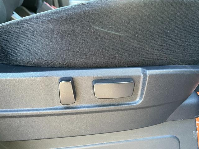 デリカD:5 シャモニー 新品タイヤアルミホイール・フリップダウンモニター・新品マッドフラップ・禁煙・両側パワースライドドア・クルーズコントロール・ETC・バックカメラ・ワンオーナー・パワーシート・記録簿(46枚目)