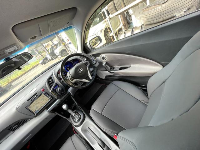 CR-Z α 車検2年・無限エアロ・BBS・Bluetooth・バックカメラ・リアスポイラー・禁煙・スマートキー・HID・ETC(27枚目)
