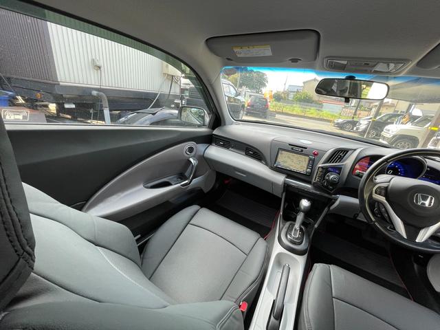 CR-Z α 車検2年・無限エアロ・BBS・Bluetooth・バックカメラ・リアスポイラー・禁煙・スマートキー・HID・ETC(28枚目)