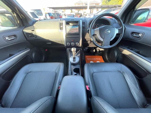 エクストレイル 20X 車検2年・新品タイヤアルミホイール・Bluetooth・サイドステップ・バックカメラ・ETC・シートヒーター・LEDヘッドライト・禁煙・インテリキー(6枚目)