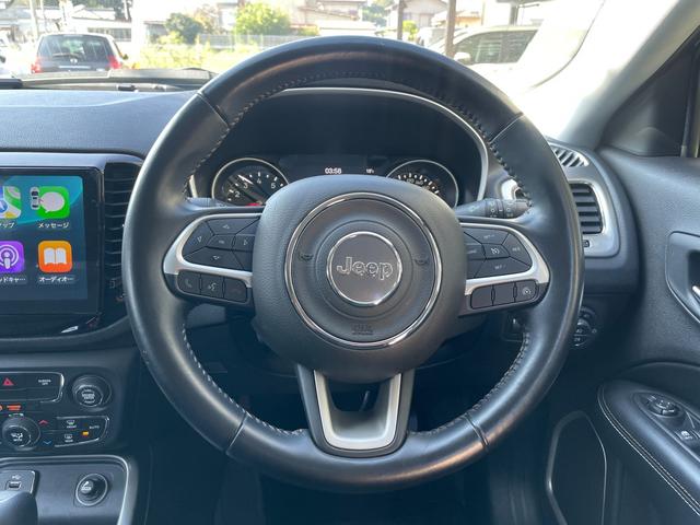 ジープ・コンパス ロンジチュード　車検２年・新品タイヤアルミホイール・新品ディスプレイオーディオ・ＣａｒＰｌａｙ・禁煙・Ｂｌｕｅｔｏｏｔｈ・バックカメラ・ＥＴＣ・プッシュスタート・電子パーキング（24枚目）