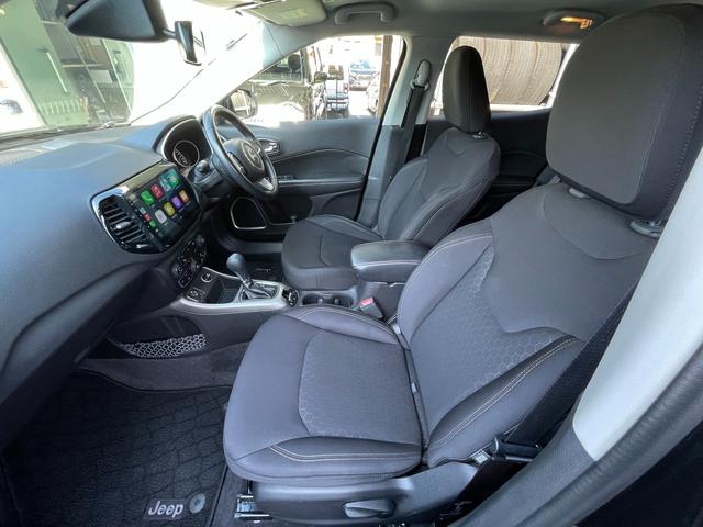 ジープ・コンパス ロンジチュード　車検２年・新品タイヤアルミホイール・新品ディスプレイオーディオ・ＣａｒＰｌａｙ・禁煙・Ｂｌｕｅｔｏｏｔｈ・バックカメラ・ＥＴＣ・プッシュスタート・電子パーキング（39枚目）