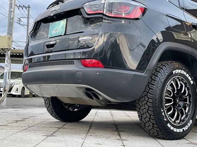 ジープ・コンパス ロンジチュード　車検２年・新品タイヤアルミホイール・新品ディスプレイオーディオ・ＣａｒＰｌａｙ・禁煙・Ｂｌｕｅｔｏｏｔｈ・バックカメラ・ＥＴＣ・プッシュスタート・電子パーキング（48枚目）