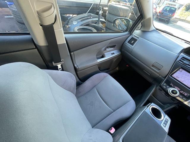 プリウスアルファ S 車検2年・LEDヘッドライト・Bluetooth・バックカメラ・禁煙・ETC・記録簿・スマートキー(28枚目)