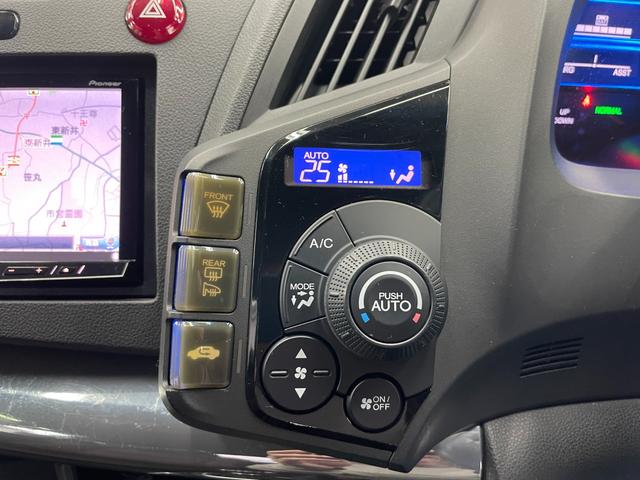 CR-Z αドレストレーベル 車検2年・6MT・無限エアロ・Modulo・リアスポイラー・Modulo・Bluetooth・バックカメラ・禁煙・ETC(34枚目)